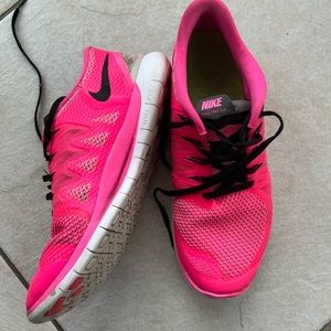 NIKE FREE 5.0 HOT NEON PINK